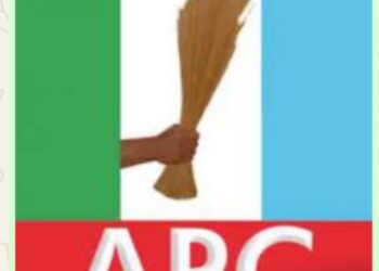 JUNE 12: Akinyele Council Boss,Hon Akinwole Akinleye Calls for Unity and Commitment, applauds Gov. Makinde’s contributions to Democracy and Democratic Institutions