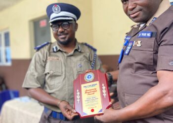 Man O’ War Nigeria Decorates Oyo PTS Chairman, Dr. Hon. Dikko Salami, As “War Marshal” For Exemplary Leadership