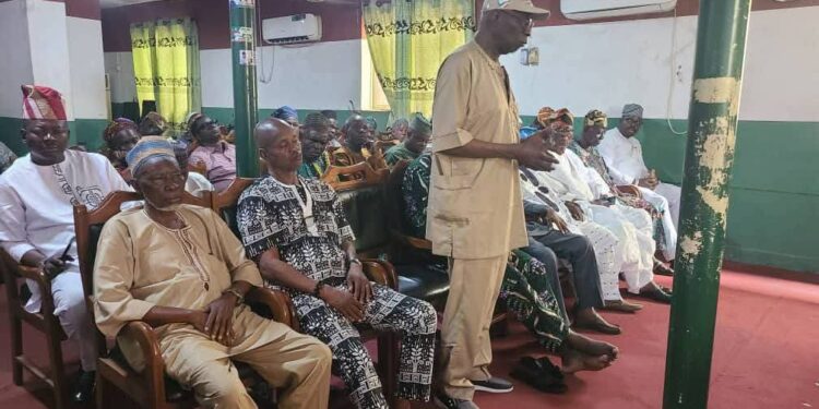 Akeem Olatunji Grants Full Tertiary Education Scholarship, Donates ₦1m to Late P.A’s Family