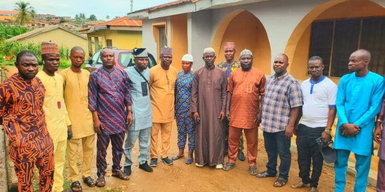 Oyo sociopolitical group, GSM Advocates donate ₦500,000 to family of Late Olatunji’s Aide