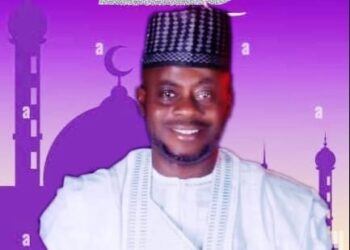 Agboworin Felicitates Alhaja Bosede Adedibu On Birthday Anniversary