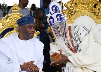 Eleruwa’s Coronation: Makinde Promises to complete Ido-Eruwa Road in 11 months