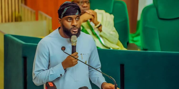 Security: Makinde confronts banditry with aircraft