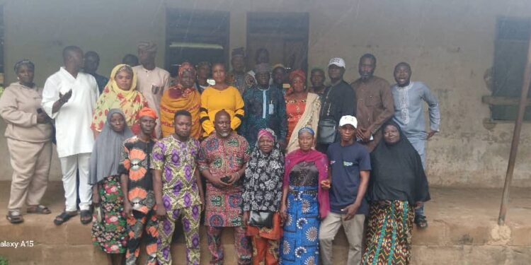 2027: Amofin Beulah Adeoye Political Aides Visit Ona-Ara LG, Reactivates Political Movement