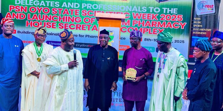 PSN decorates Makinde as Grand Patron…as Deputy Gov, Akeem Olatunji bag distinguished awards
