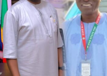 Oyo Lawmaker Olajide Akintunde Emmanuel (AKT) Felicitates with Alhaji Wasiu Adeleke on His Birthday