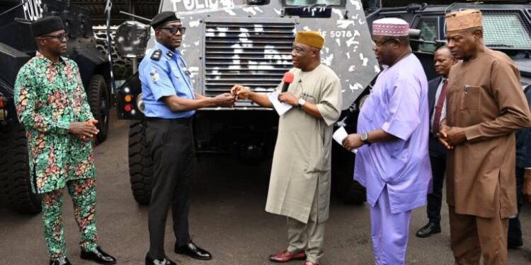 Makinde Presents 6 Newly-Upgraded Armoured Personnel Carriers To Police