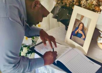 Former Oyo Commissioner, Afonja Pays Condolence Visit to Adefope’s Family