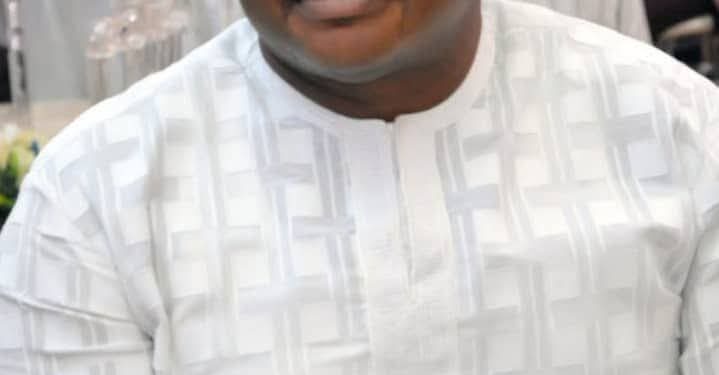 Senator Yunus Akintunde Felicitates Hon. Abass Aleshinloye on Birthday and Appointment as Federal Character Commissioner