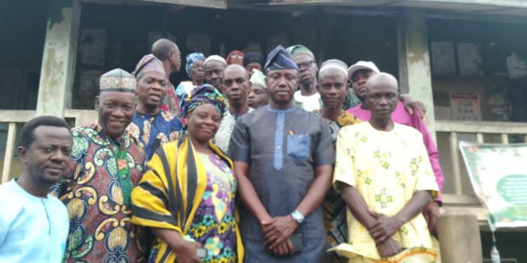 Ariyo–Odeyale Road Project to Begin in Two Weeks — Dr. Temitope Glorious Assures, Commends Governor Seyi Makinde …Empowers PDP Members Affected During Last Campaign