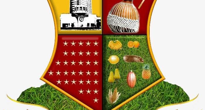 Ancestral Family Compound Hosts Amofin Beulah Adeoye in Ipapo, Supports His Ambition, Offers Prayer 