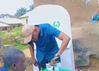 Jubril Dotun Sanusi Sympathizes With Yinka Ayefele, Fresh Over Fire Incident