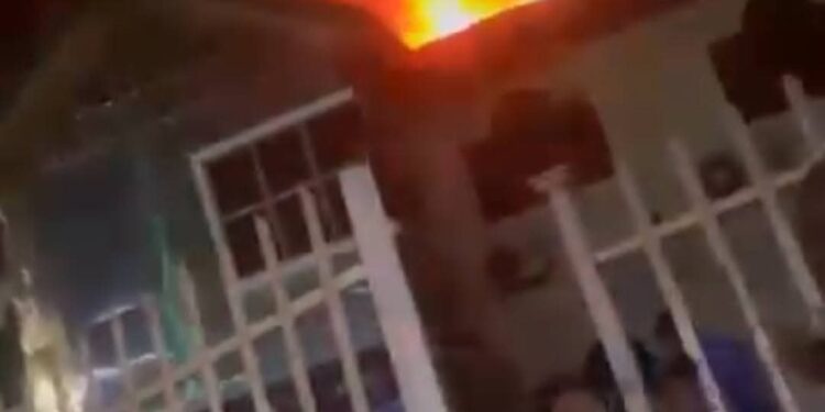 Jubril Dotun Sanusi Sympathizes With Yinka Ayefele, Fresh Over Fire Incident