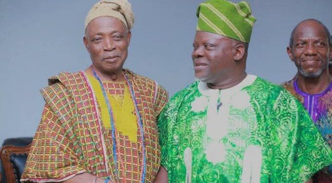 Olubadan designate, Oba Rasidi Ladoja  to teach physics, maths at Alma mater
