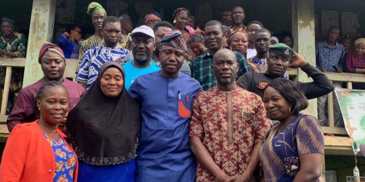 Oloye Adegoke Felicitates  OCAT on His Birthday*
