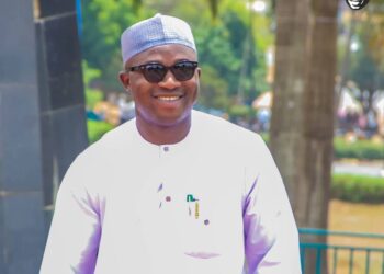 You are a Man of Integrity, Ibadan South LCDA. Hon Teslim Ogundeji Extols Hon Emmanuel Oluwole Alawode on his birthday