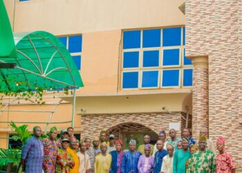 Amofin Beulah Adeoye Hosts PDP from Itesiwaju LGA in Ibadan