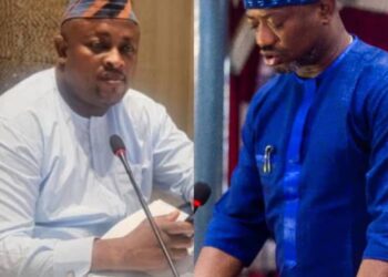 Omikunle support Group Celebrates Principal, Hon.Olayinka Omikunle On Occasion Of His Birthday.