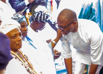 Amofin Beulah Adeoye Congratulates Oba Rashidi Adewolu Ladoja On 81st Birthday, Coronation