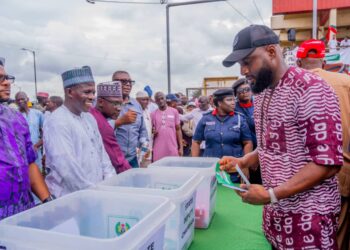 Oyo Speaker, Ogundoyin Applauds PDP State Congress, Congratulates Ogungbenro, Other Excos