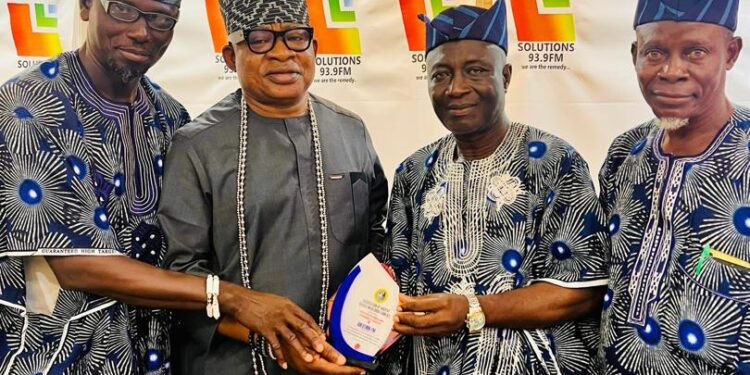 Oloye Adegoke Adegboyega : Media Excellence and Community Service with Philanthropy – Ibadan Warlord