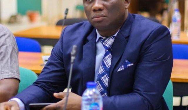 Oyo Lawmaker, Hon. Fowokanmi Presents Motion For Release Of ₦500m Promised Abiola Ajimobi Tech U