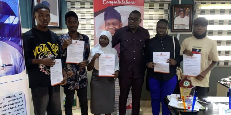 Hon. Engr. Toheeb Adegoke Adlat Celebrates Oloye Akin Aderibigbe: A Father, Mentor, and Icon of True Leadership