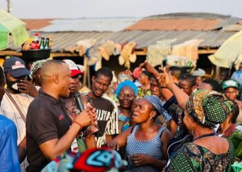 Angry Kano Pillars Fans Attack Referee, 3SC Players After Late Equalizer in NPFL Match
