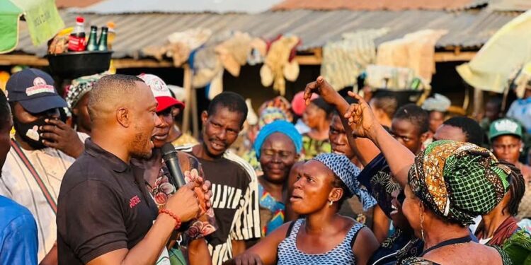 Angry Kano Pillars Fans Attack Referee, 3SC Players After Late Equalizer in NPFL Match