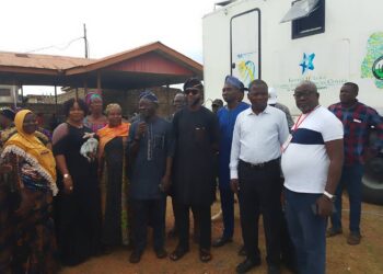 Ibadan North East LG Boss, Akintayo, Flags Off Mobile Clinic Project To Strengthen Healthcare Delivery