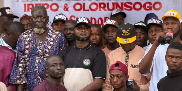 Just In : Hundreds APC Party Defect to PDP in Irepo as Sassay’s Popularity Soars*