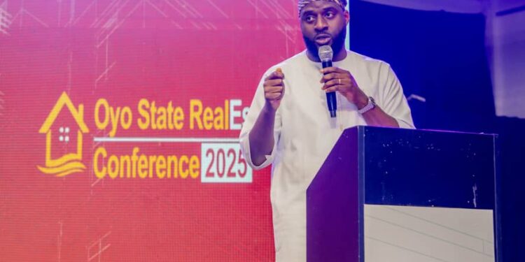 Oluyole LG Chair hosts security stakeholders as Olatunji vows to end criminal scavenging