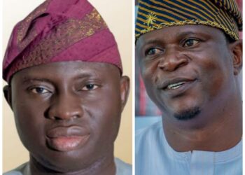 Lagelu Chairman, Hon. Kamorudeen Felicitates Bashorun Saint Abbey on Birthday