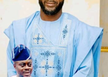 Egbeda Council Chair, Sanda Felicitates Ibadan Northeast Chair, Akintayo on Birthday –