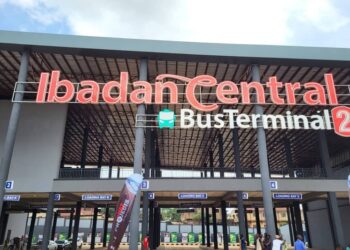 Akintayo Hails Makinde for Commissioning of Iwo Road Bus Terminal, Describes Project as Monumental Stride in Urban Renewal