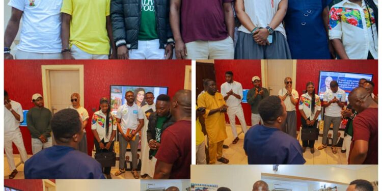 Adebowale Leads Committee on Thank-You Visit to ‘King of Boys,’ Otunba Seye, After Davido’s 5ive Tour
