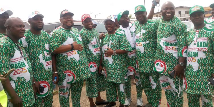 Egbeda Chairman Sikiru Sanda Hails Makinde, Arapaja on Successful PDP National Convention