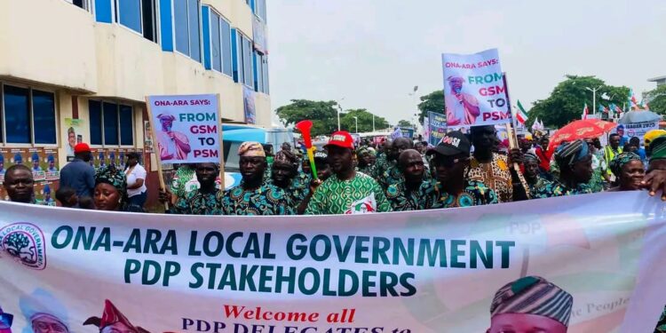 Dr. GLORIOUS Salutes Gov. Makinde’s Nation-Building Leadership, Celebrates Amb. Arapaja’s Emergence as PDP National Secretary