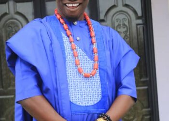 Ona Ara Local Government Chairman, Dr. Temitope Kolapo GLORIOUS Felicitates Naija24hrs Publisher, Comrade Peter, on His Birthday