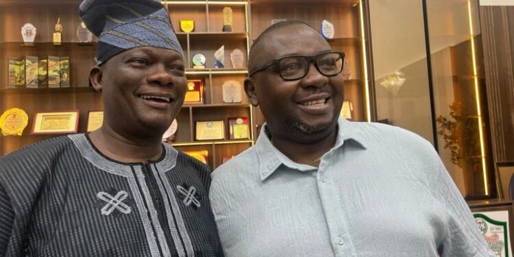 Saheed Oladele Hails Folarin’s visit to Adelabu, Tells PDP To Learn From APC