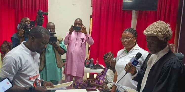 JUST IN: Akeem Abas Elected Oyo NUJ Chairman