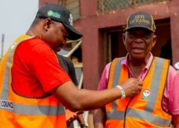 Akintayo Pays Tribute to Elder Statesman Bayo Lawal, Praising His Lasting Influence?