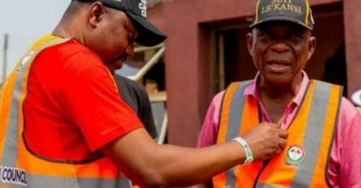 Akintayo Pays Tribute to Elder Statesman Bayo Lawal, Praising His Lasting Influence?