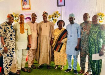 She’s worthy of emulation – Olatunji showers praises on retiring Oluyole HLGA, Alhaja Noibi after 35yrs of service