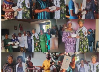 Ogbomoso North Council Secretary, Hon. Bolanle Olaniyi OMOOSEPARO Empowers Women in Ogbomoso North with POS Machines*