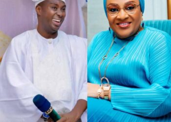 Dr. Akande Kazeem Babatunde congratulates Chief (Dr.) Mrs. Florence Ajimobi on her appointment as a Nigerian Ambassador.