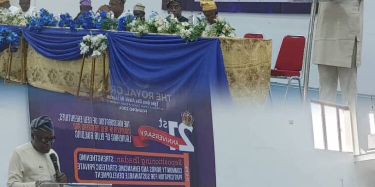 Dr Nureni Aderemi Adeniran Advocates for Community Bonds Among Residents ….declares gubernatorial ambition to continue sustainable development in Oyo State