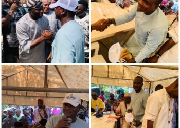 Engr. Toheeb Adegoke Attends PDP Lagelu Meeting, Distributes Christmas and New Year Relief Across 14 Wards*
