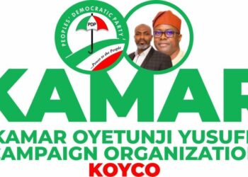 Christmas Cheers: KOYCO Donates N1.4m to Ogbomoso PDP, Distributes Bags of Rice to Christian Leaders