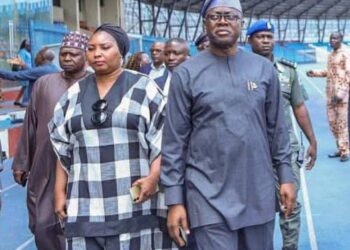 MAKINDE’s COMMISSIONER, HON TOYIN BALOGUN CELEBRATES HER POLITICAL COMPASS ON HIS BIRTHDAY, TAGS HIM A BLESSING TO THIS GENERATION*